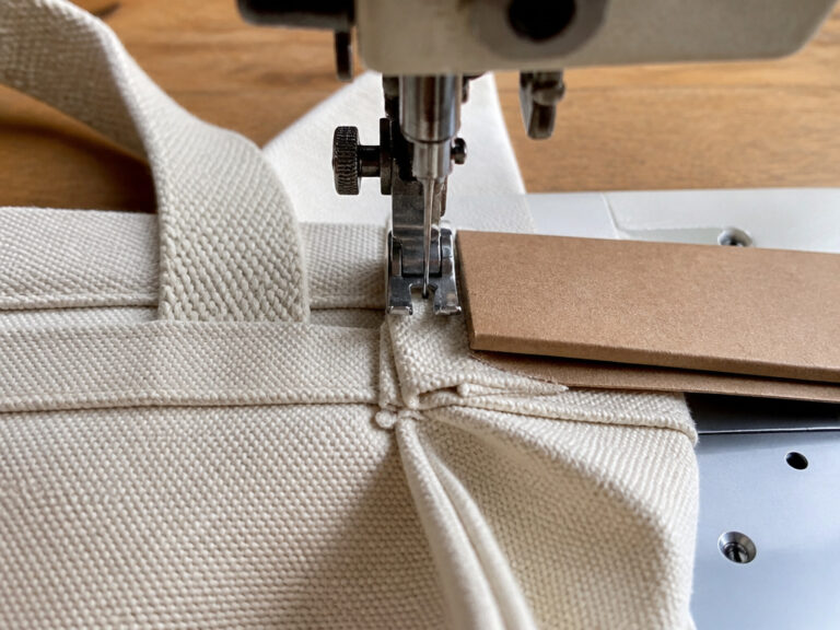 Learn How to Sew a Durable, Lined Tote Bag in Just 3 Steps
