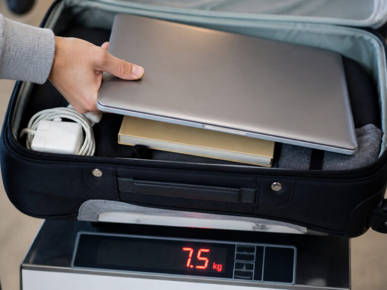 7kg Hand Luggage: Is a Laptop Included? Rules and Exceptions